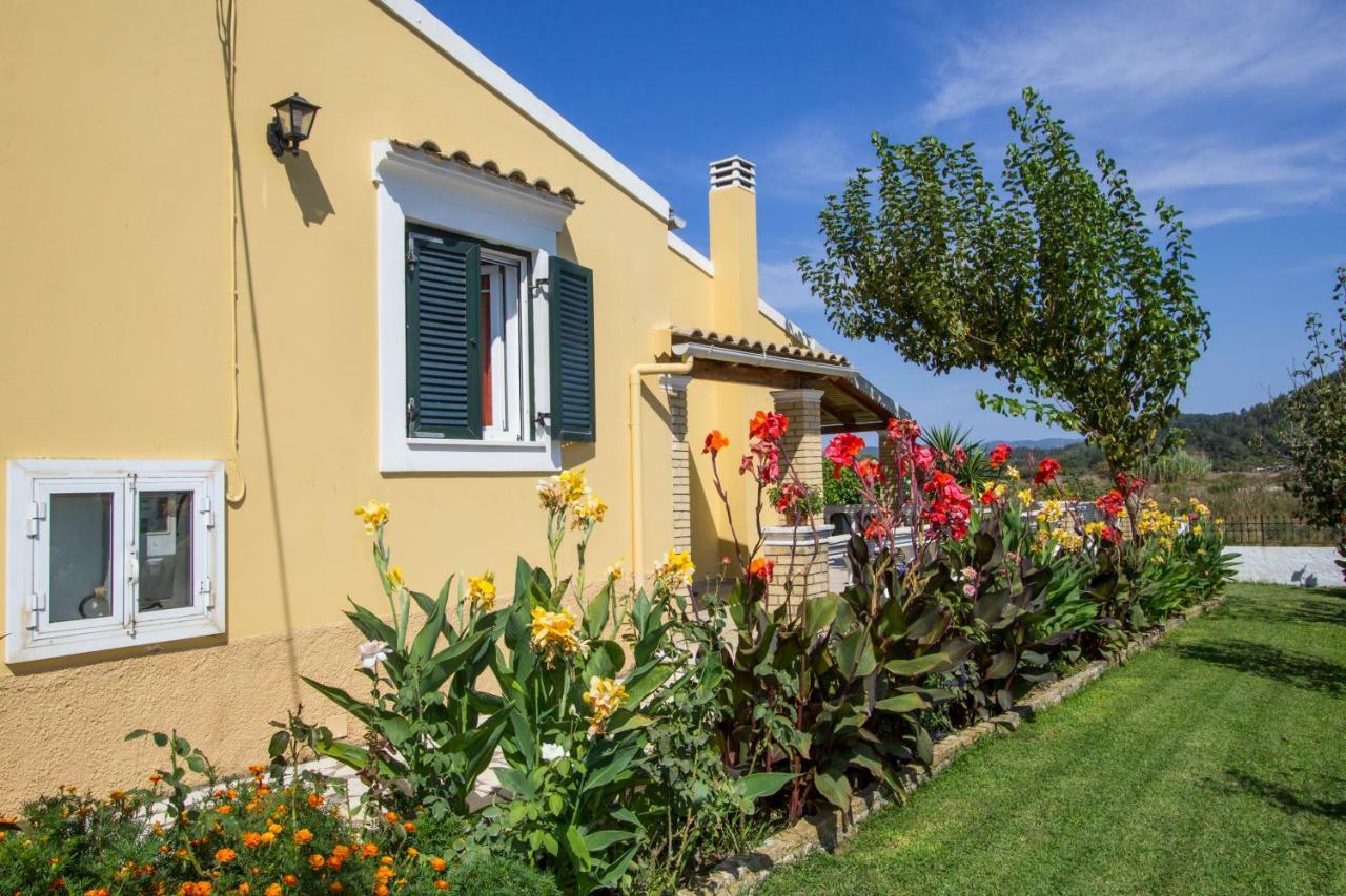 Countryside Villa Lisa Ермонес Екстер'єр фото